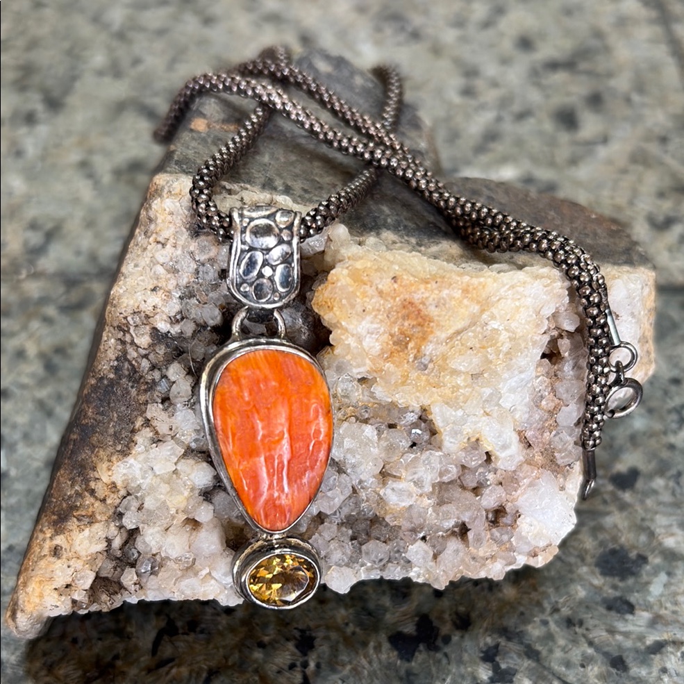 Vintage Sterling Silver Sar Navajo Spiny Oyster And Citrine Necklace 200$